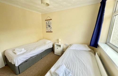 Charming Coastal Cottage Near Mumbles with Garden Pass the Keys - Foto 19