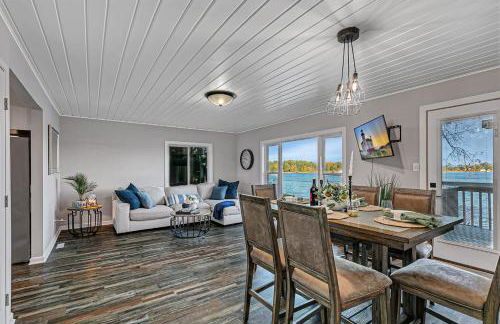 Renovated Lake Cabin with Fire Pit and Kayaks - Photo 21