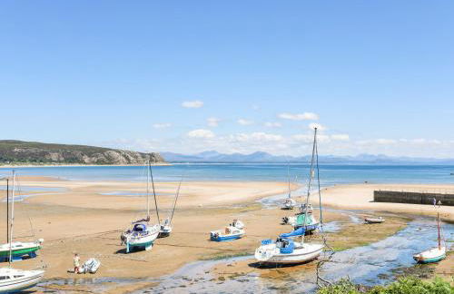 Apartment 2, Gorwel Glas - Photo 23