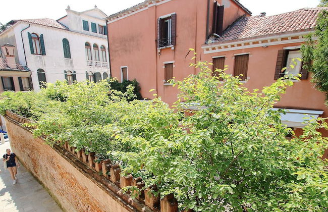 PEGGY-Guggenheim - Photo 31