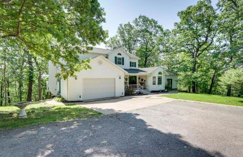 Spacious Family Home Near Lake of the Ozarks! - Foto 41