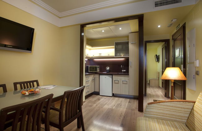 Suites Gran Via 44 Apartahotel - Foto 19