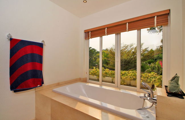 Pattaya Sunset Villa 4 Bedroom Sleeps 8 - Foto 40