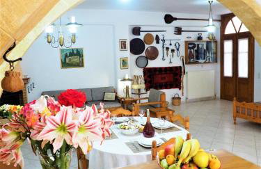 Traditional Cretan Villa - Photo 24