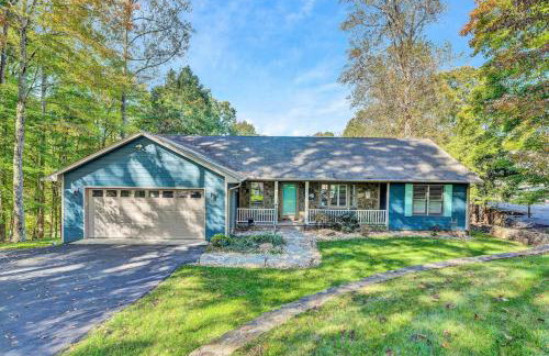 Waterfront Lake House Ideal Dock for Boats, Swimming, Fishing - Foto 42