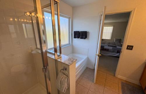 4 Bedroom games room hot tub and pool close to parks - Foto 29