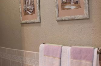 Charming Central Amarillo Retreat with a Jacuzzi - Photo 25