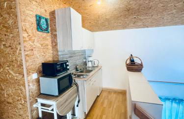 Alter Stall - Photo 4