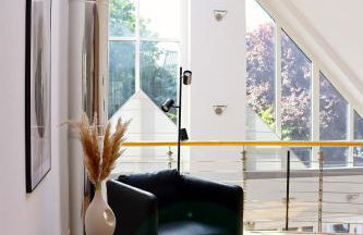 Das Rosenhaus - luxoriöses Ferienhaus mit viel Platz für die ganze Familie von "Momentic" - Foto 1