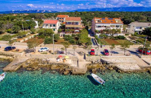 Apartments Ivan Sea View in Peaceful Lun - Photo 19