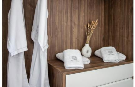 Salina SPA Villas - with PRIVATE HEATED ECO-POOL, SAUNA & JACCUZI HOT TUB - Foto 72