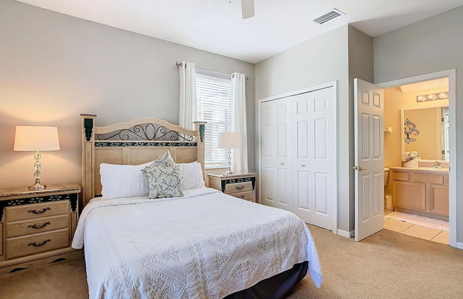 Elegant 5BR Home w Private Pool Spa Near Disney - Foto 38