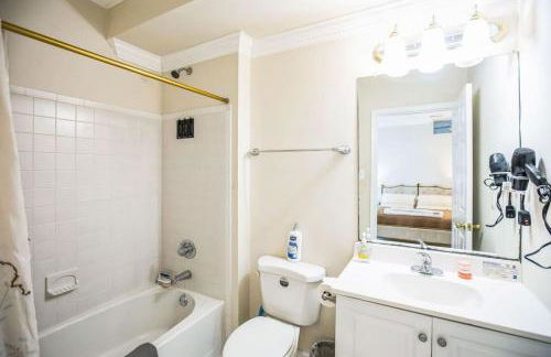 372A Cozy Lower Level Retreat 3 Rooms Pool Table - Foto 6