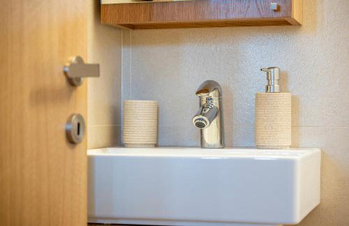 Archangel's Nest- Wings & Hideaway - Foto 7