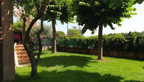 Ai tre tigli con giardino privato - Photo 4