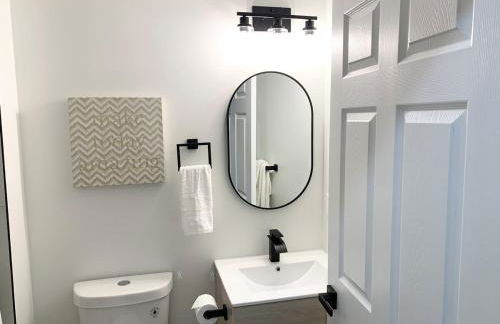 Budget Friendly 2BD-2BA apt in Federal Hill - Photo 17