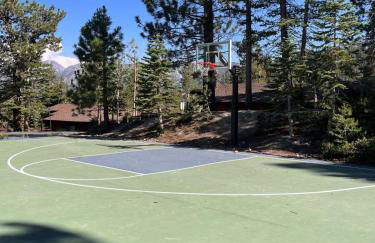 Cozy Ski Condo - Walk to Canyon - Dog Friendly - Foto 63