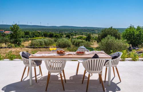 Villa Matea - heated pool, peace, view - Photo 7