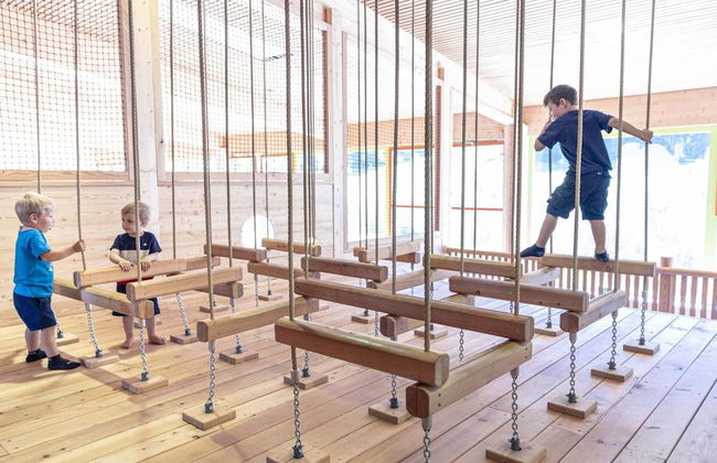 Chalet in Steinach am Brenner Near Ski Area - Foto 16