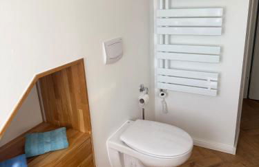 Moderne großzügige Dachgeschosswohnung in Potsdam an den Ravensbergen - Foto 16