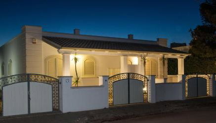 Le Bianche ville con patio privato a un passo dal mare - Foto 5