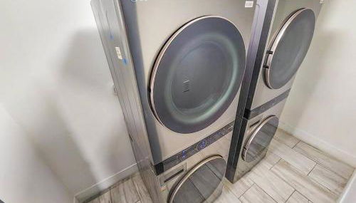 Centrally Located 1BR with King Bed Near Brickell, Airport Downtown and Wynwood - Foto 5