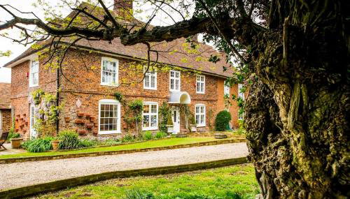 Molland Manor House Self catering (10 bedrooms 9 bathrooms) - Foto 2