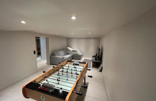 Beautiful family home - Photo 4