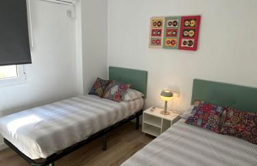 Modern and Bright close to the Station - Foto 10