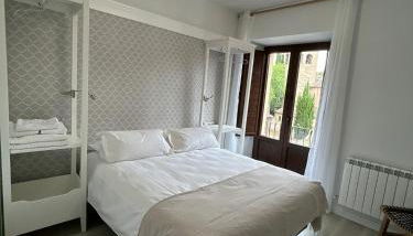 Tu Casa San Marcos - Vistas al Alcázar - Ideal estancias tranquilas - Foto 3