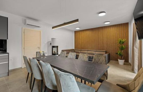 Gorgeous Home In Pican With Sauna - Foto 13