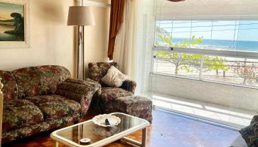 Fantástico apartamento Frente ao mar em Balneário Camboriú - Foto 4