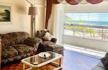 Fantástico apartamento Frente ao mar em Balneário Camboriú - Foto 4