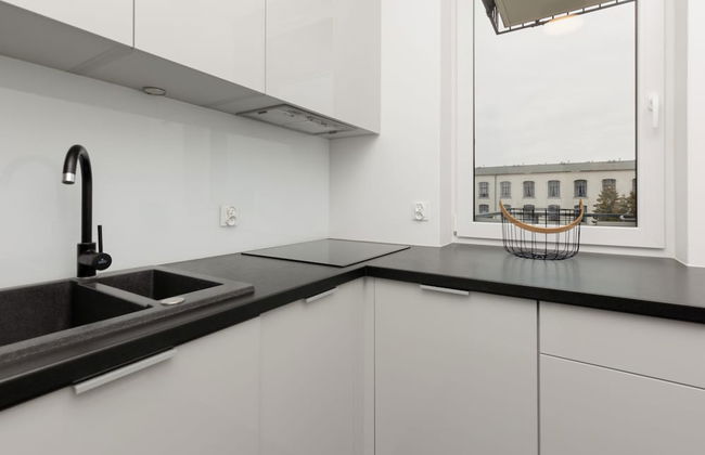 Minimalist Apartment in Łódź by Renters - Foto 10