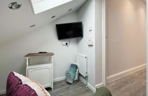 Longford Cottage - Photo 14