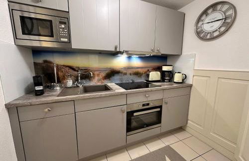 Sky & Sand Homes Eiderente I Kleine Auszeit unter Reet - ruhig & gemütlich - Photo 7