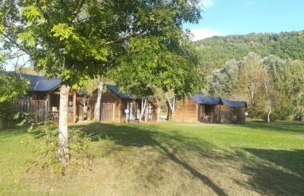 ZEcamping dog friendly piscine chauffée et restaurant bord de rivière - Foto 2