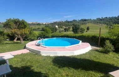 New apartment immersed in nature with pool - Foto 7