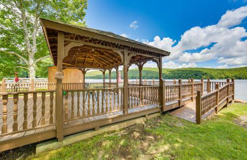 Walk to Alpine Lake Terra Alta Cabin with Deck - Foto 31