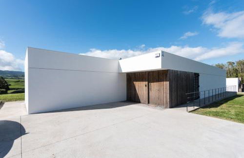 Vila Vicente Jacuzzi, Sauna and Parking - Photo 55