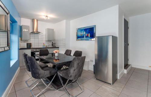 Snuggle Cove Apartments By Bella Vita Stays - Foto 6