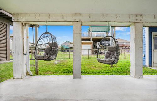 Deep Blue Yonder - Ping-pong! Bikes! Games! Cute and cozy 3-bed, 2-bath home in the heart of Crystal Beach! - Foto 28