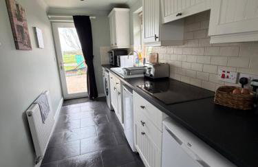 The Bungalow - Photo 66