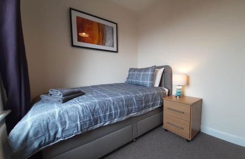 Carvetii - Xavier House - 2-storey sleeps up to 7 - Photo 2