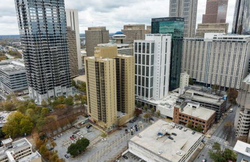 P8G Remodel 2BR/2BA downtown ATL-Parking & Balcony - Photo 48