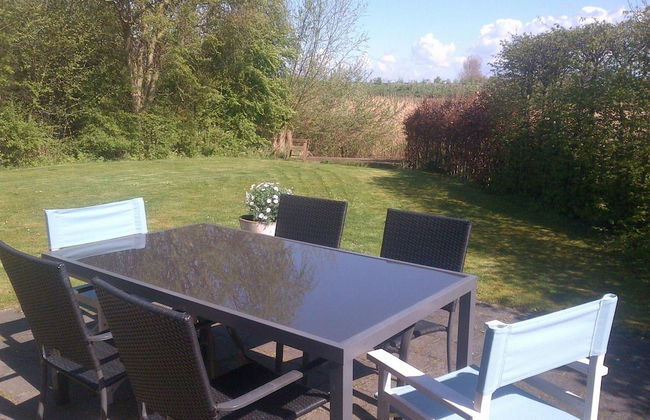 Holiday Home on Waterfront in Zeeland - Foto 25