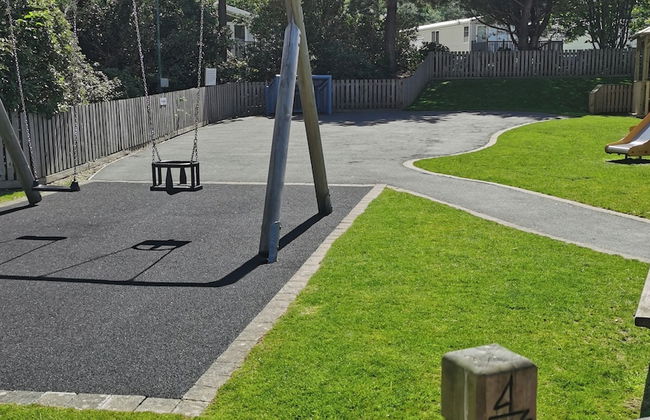 Snowdonia Holiday Sea Beach and Mountains View - Photo 34
