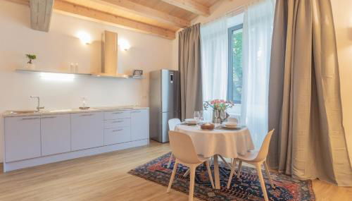 Luxury Apartments in Villa Cardinal Ciceri by Rent All Como - Foto 5, Other