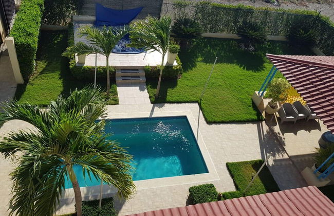 Amazing House at La Isabela - Photo 9