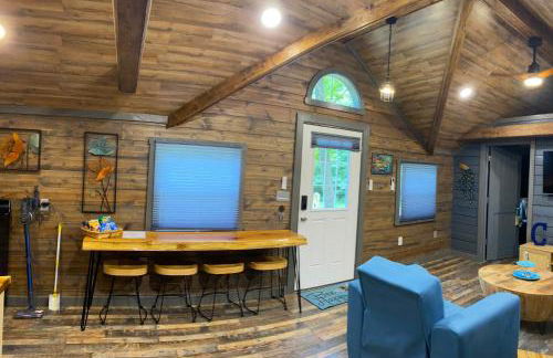 Carlton Cabin at Lake of Egypt 500 Sq Ft - Photo 25